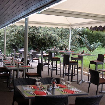 Logis Hotel Lons-Le-Saunier - Restaurant Le Grill Lons-le-Saunier Restaurante foto
