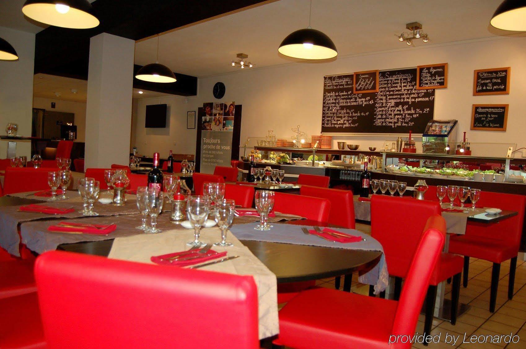 Logis Hotel Lons-Le-Saunier - Restaurant Le Grill Lons-le-Saunier Exterior foto