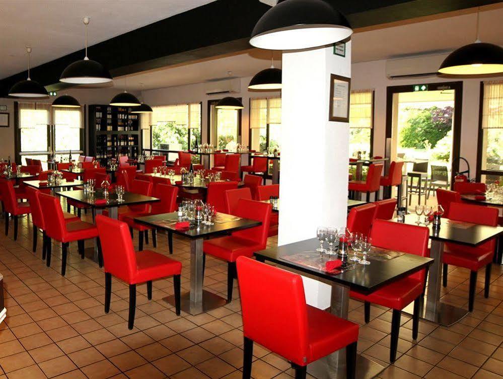 Logis Hotel Lons-Le-Saunier - Restaurant Le Grill Lons-le-Saunier Exterior foto